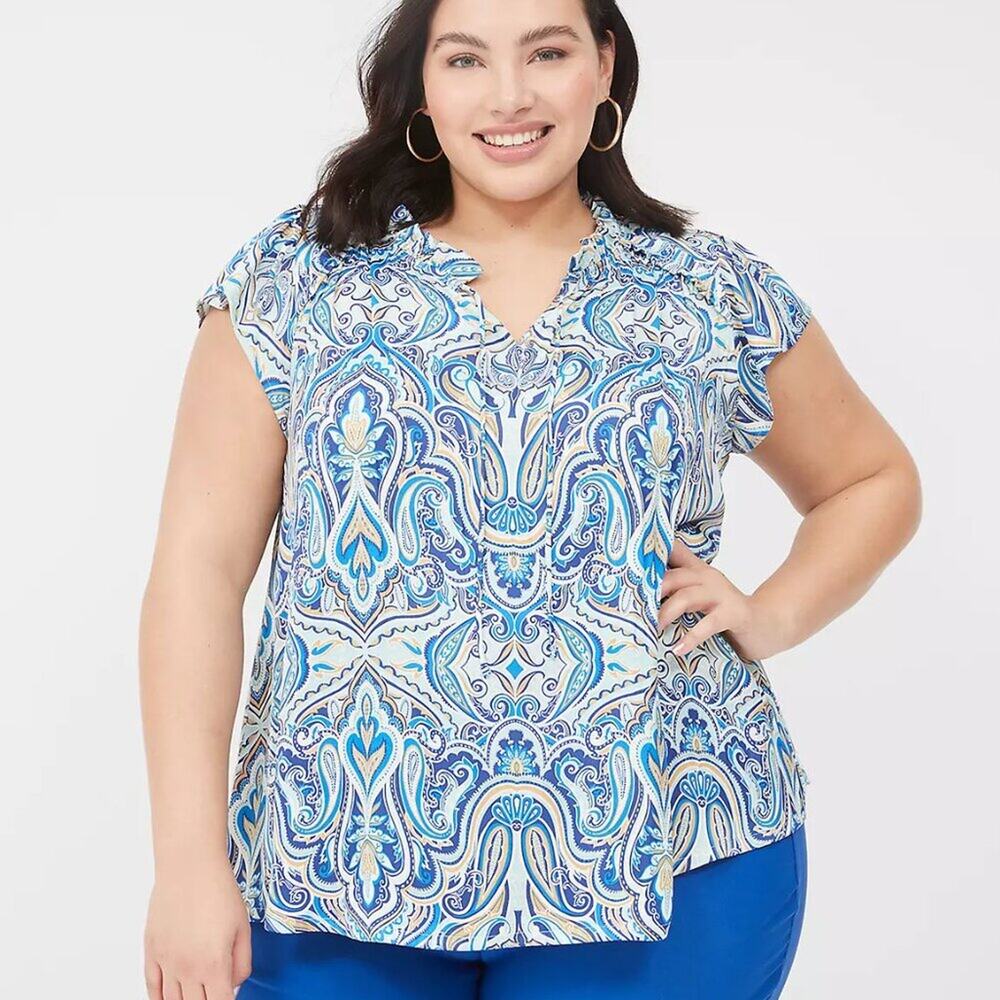 Lane Bryant Women’s Plus 14/16 blue abstract lightweight Flutter Sleeve Top NEW